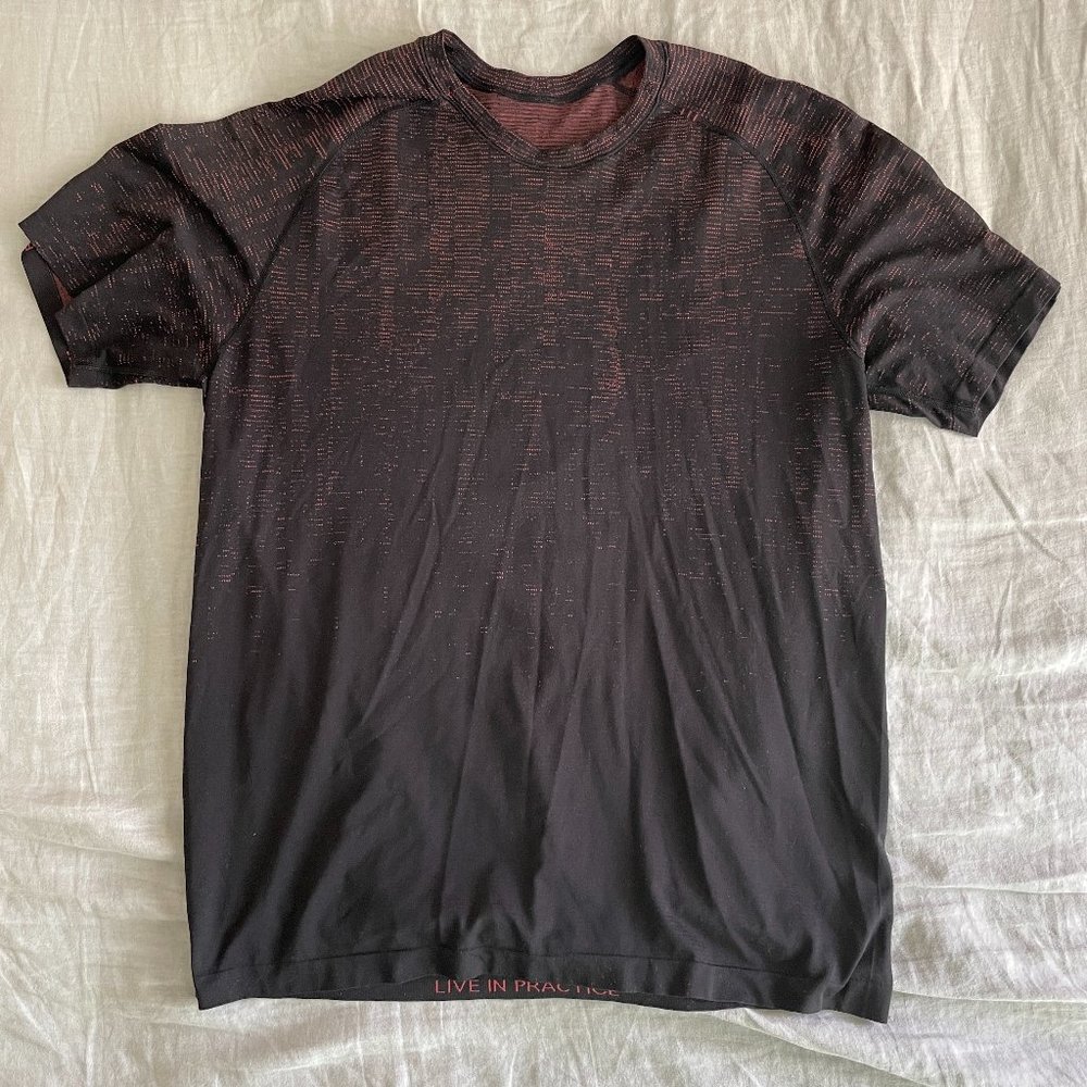 Men's Lululemon Shirt